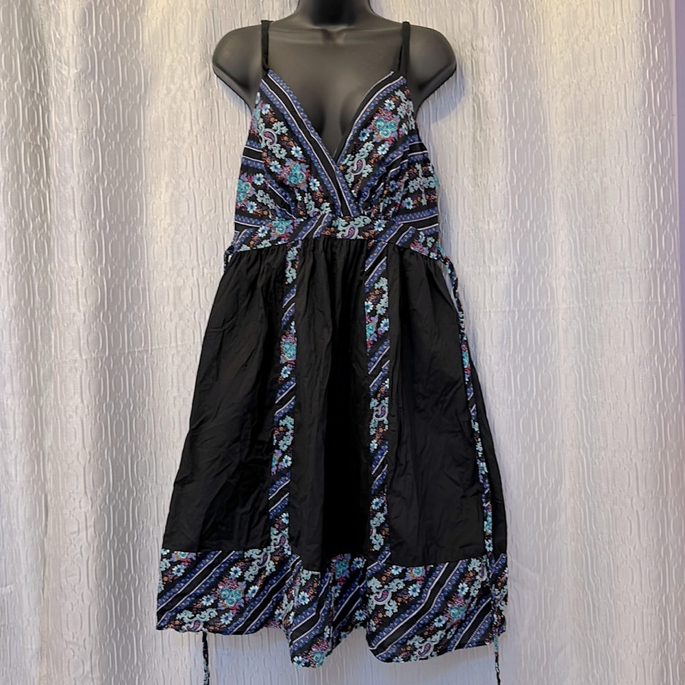 Summer dress. Cotton large
